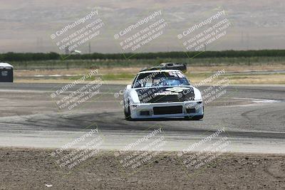 media/Jun-01-2024-CalClub SCCA (Sat) [[0aa0dc4a91]]/Group 2/Race/